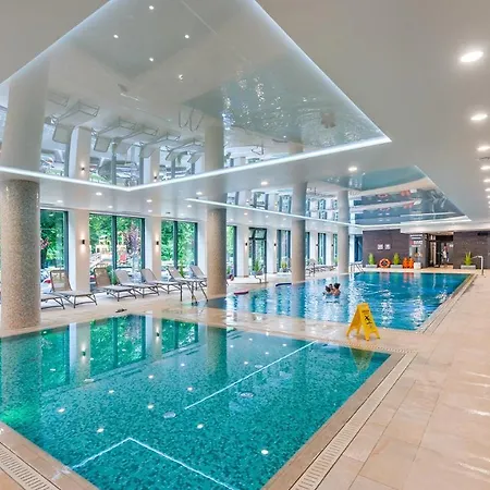 504 Premium Nadmorskie Tarasy Przy Latarni I Molo Pool Sauna Fitness Garage Free 아파트 코워브제크